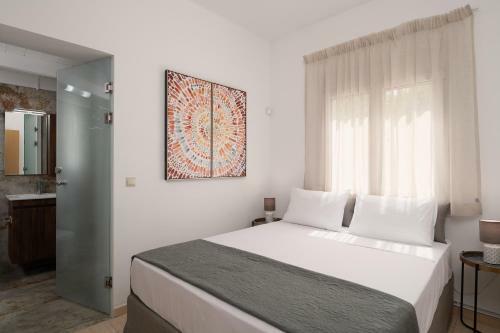 Alba Bianca Villa, A Secluded Retreat!