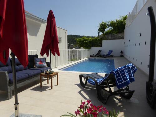 Apartamentos Villa More