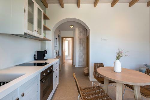 Villa Anamnezia Luxury Suites
