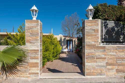 Apartamento Maria?s Home With Terrace, Close To The Beach