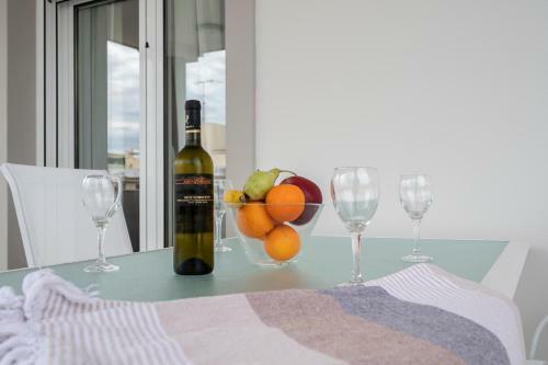 Sea And City Luxurious Apartment