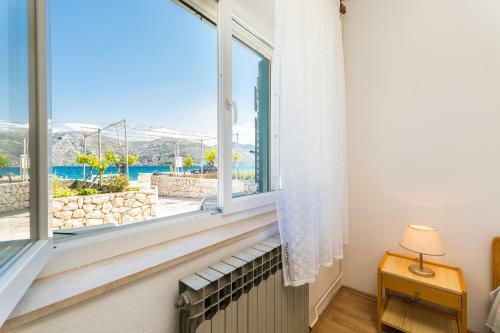 Apartment Kne?e