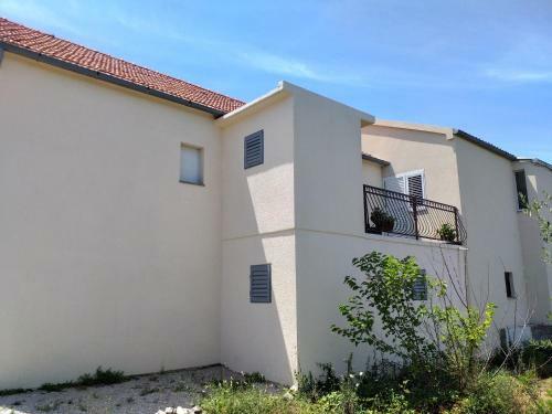 Apartmani Alvi?