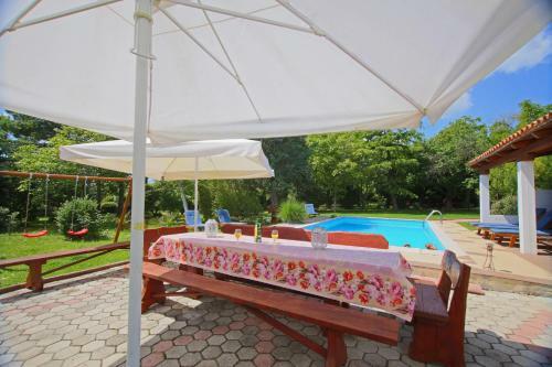 Hostal Aurora Holiday