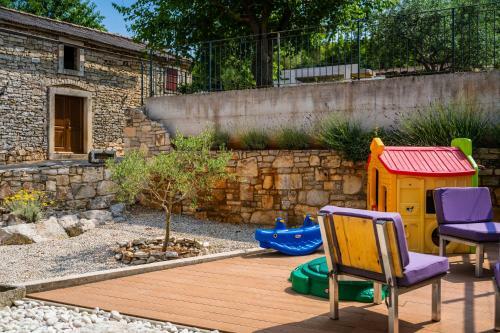 Luxury Villa On Spacious Private Property