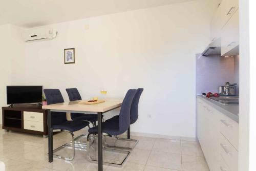 Apartments In Labin/istrien 30422