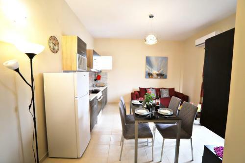 Luna Bianca - Corfu Apartments