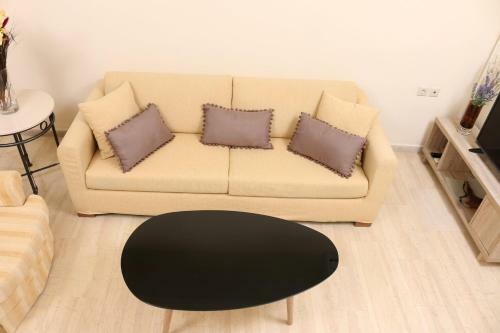 Modern Chic Apartment, Corfu Town