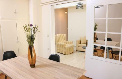 Modern Chic Apartment, Corfu Town