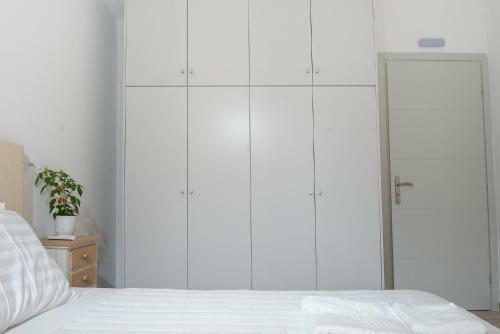 Paradosiakon Apartment Corfu Town