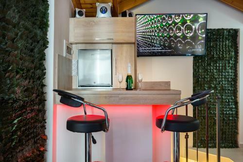 Nest Apartment