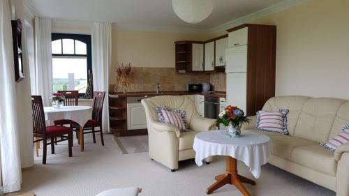 Apartamento Ferienwohnung "am Gr�n"