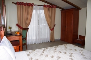 Hotel Millennium