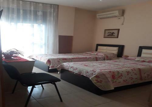Albergue Central Rooms Loreni