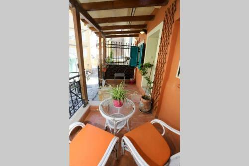 Almina Apartment
