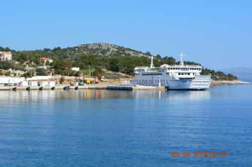 Sealodge Solta - Luxe Villa, Private Pool & Mooring