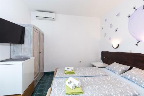 Hostal Pape Punat Apartmani I Sobe