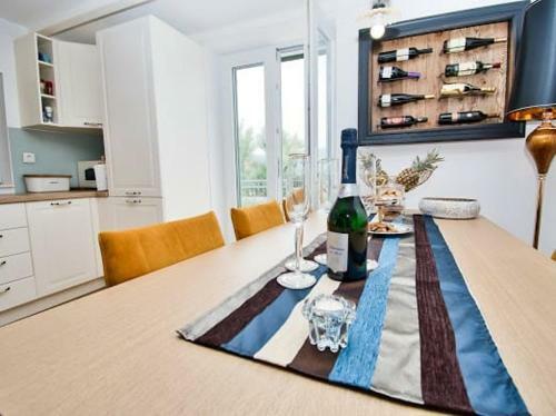 Beach House Calendula