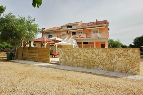 Villa Rubesco