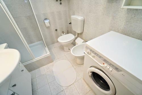 Hostal Villa Viktoria Monterosso
