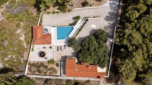Luxury Villa Pearl With Beautiful Seaview Pool&gym