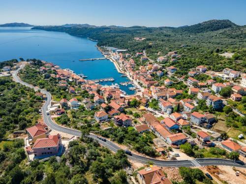 Teona Luxury Apartment With Jacuzzi And Terrace Sea View