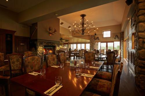 Hotel Terrace Downs Resort