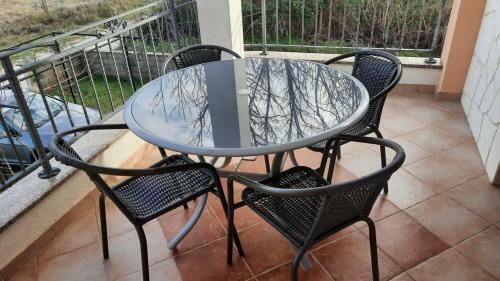 Lovely Holiday Apartments Luca