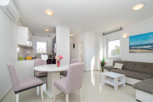 House Tatjana