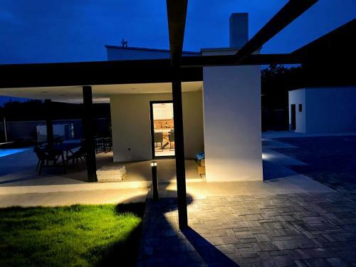 Villa Eni Medulin Sisan Heated Pool