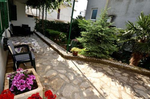 Apartments Crni Ante