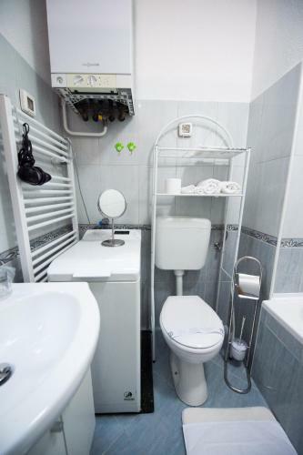 Apartment Lamar - Entry With Pin 0 - 24h, Underground Parking Garage, Elevator