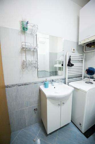 Apartment Lamar - Entry With Pin 0 - 24h, Underground Parking Garage, Elevator
