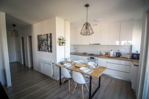 Apartamentos Sky