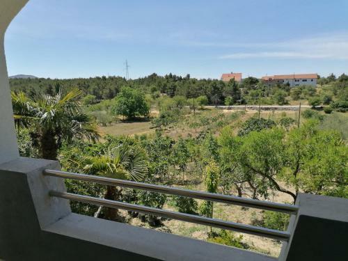 Green Paradise Apartments