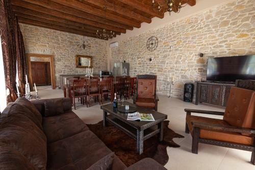 Luxury Villa Marija - Rustic Villa With Pool And Sauna