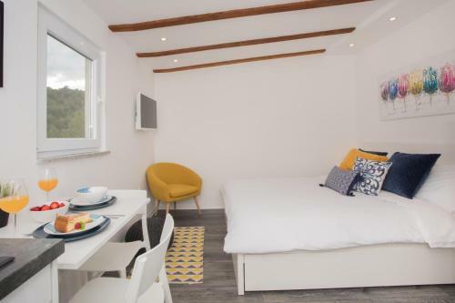 Studio Apartment ?katula