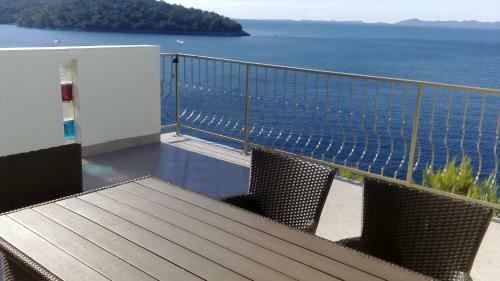 Apartment Inter Vivos