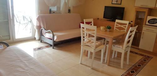 Apartamentos App Lolly