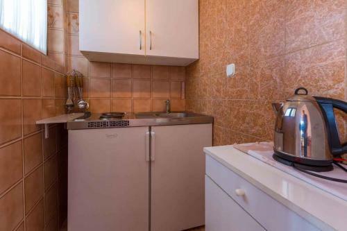 Apartments In Selce 39075