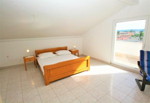 Hostal Apartments & Rooms Lonzor