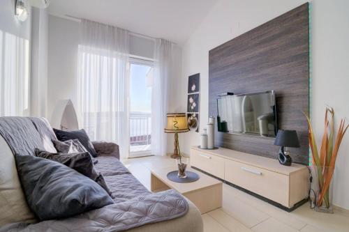 Luxury Apartment With Sea View 4 + 2