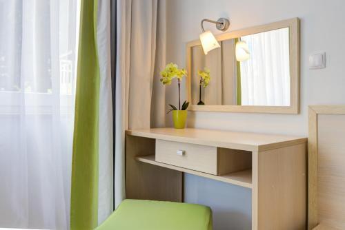 Modern A 2+2 Apartment ****