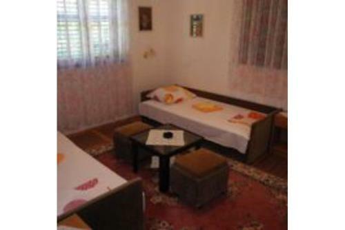 Apartment Milica 41 Pax