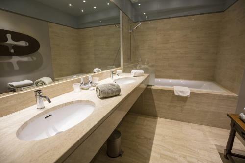 Hotel Ch�teau De Mercu�s