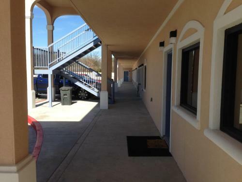 Motel Executive Inn