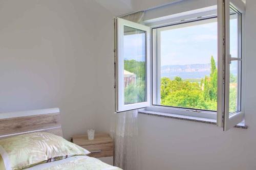 Apartment In Soline/insel Krk 38395