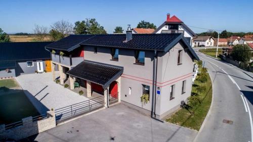 Villa Ku?a Za Odmor - Sanjalica