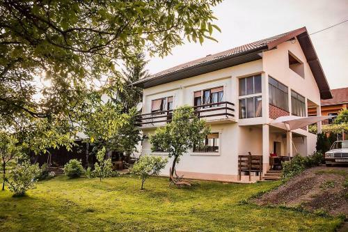 Apartments With A Parking Space Slunj, Plitvice - 19237