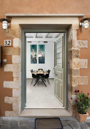 Villa Boutique Home - 2 Min Harbor